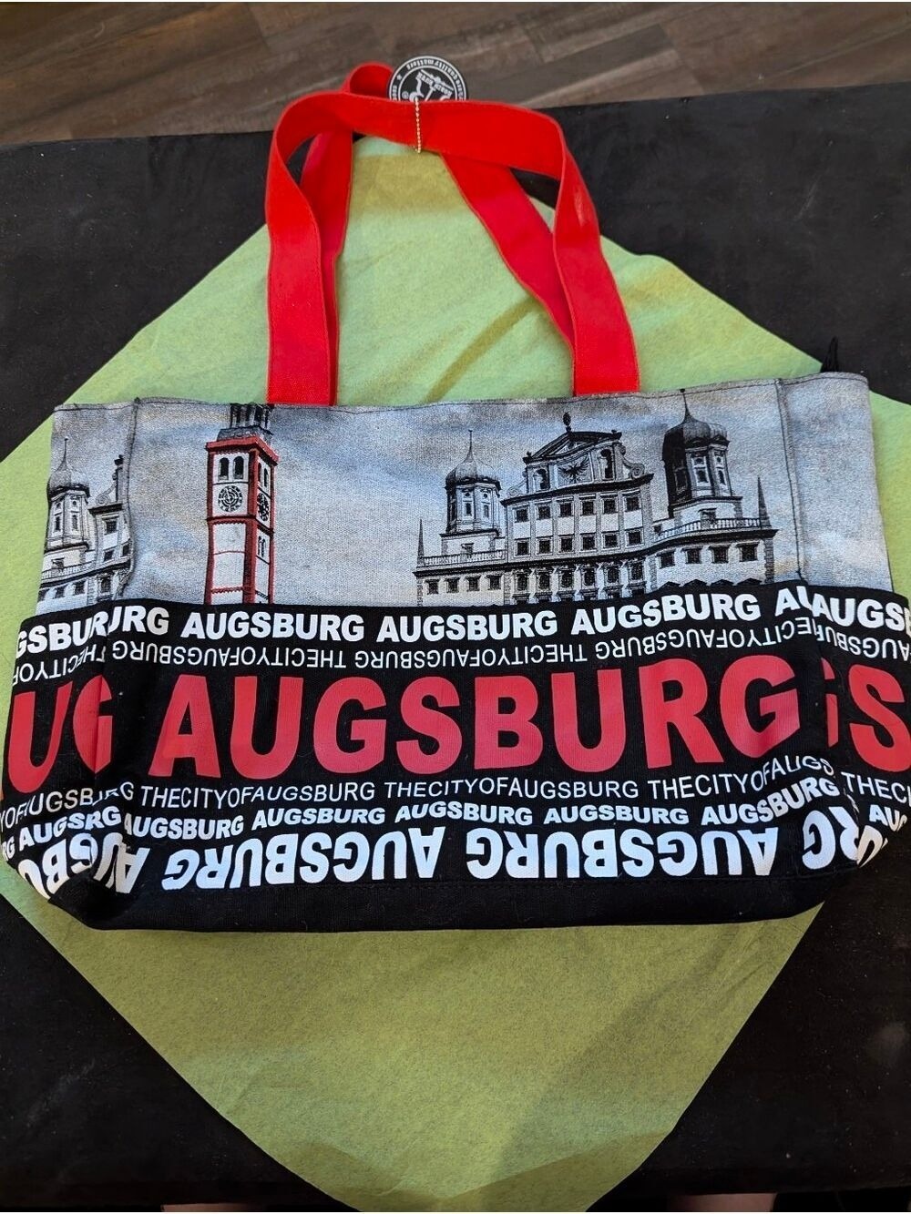 Robin Ruth - Augsburg tote ( black and red)